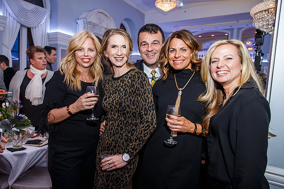 PhillystyleMagWedd0082