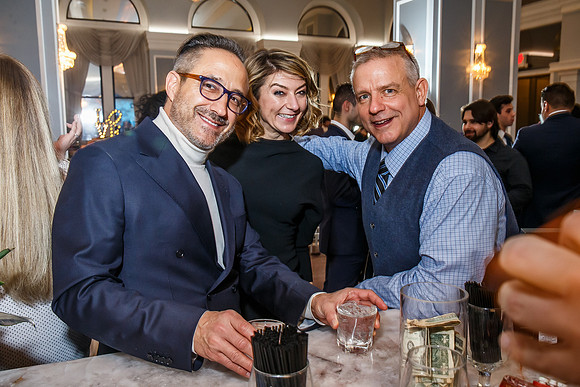 PhillystyleMagWedd0198