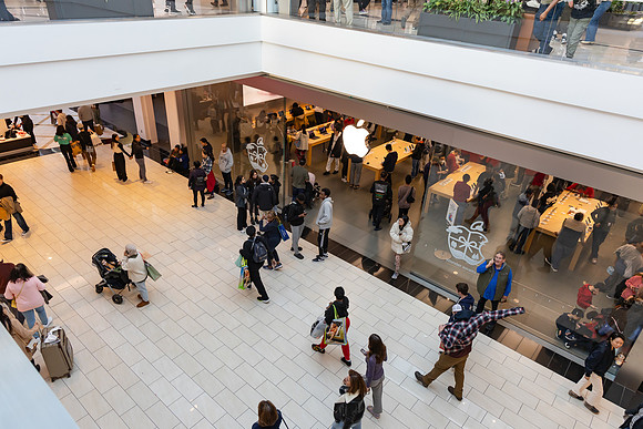 Black Friday 2023 Shopping_0071
