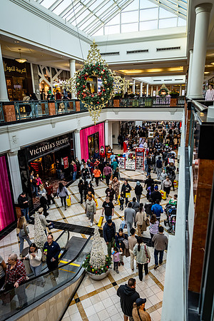 Black Friday 2023 Shopping_0080