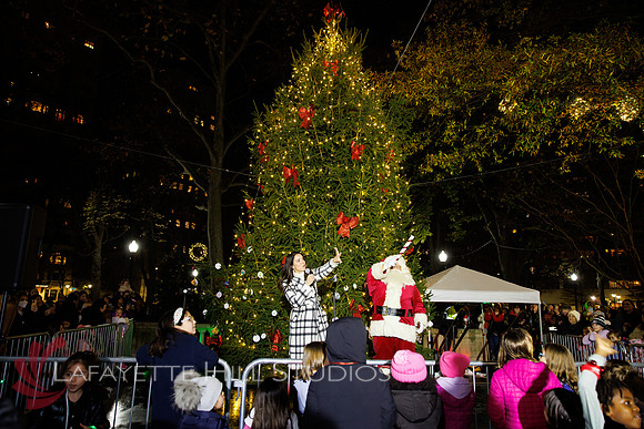 The Laurel on Rittenhouse Square Christmas tree lighting_0200