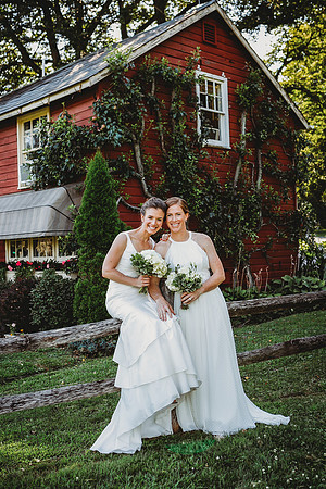 Elizabeth&Claire2015__0012