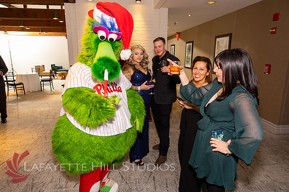 Jaguarholidayparty23_0130