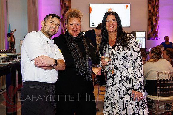 Marriott Phila-Tasting-costumers-vendors_0051