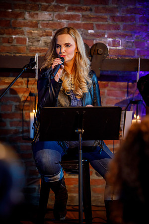 Taylor_0206