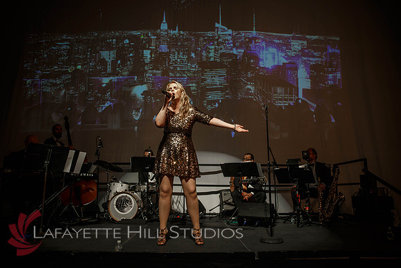 Night_on_broadway0064
