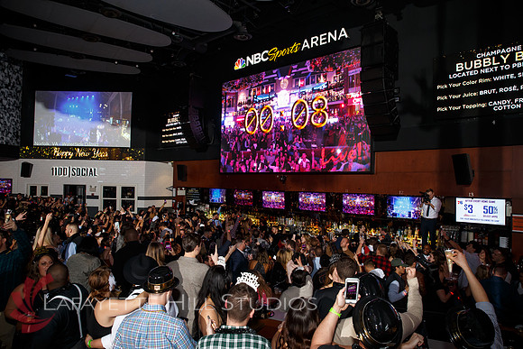 NYE2020-XFINITY0963