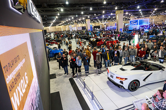 AutoCrowd0LastSat_0219