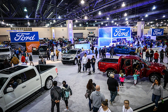 AutoCrowd0LastSat_0265