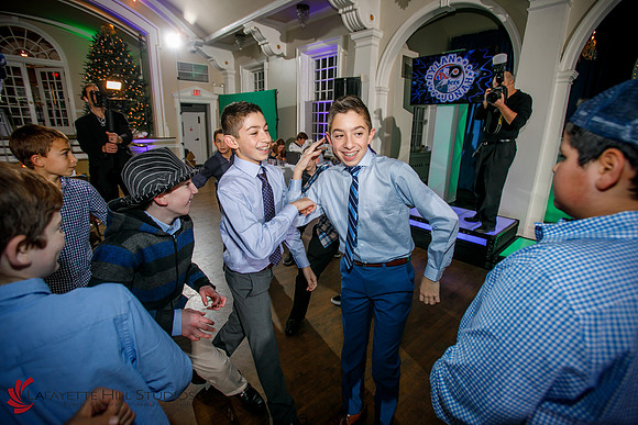 Dylan-Jonah BNai 5037Highlights