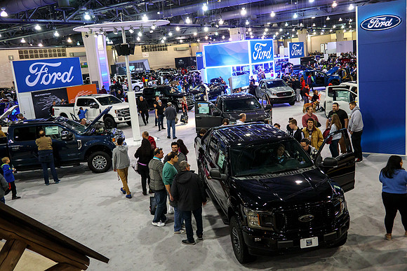 AutoCrowd0LastSat_0259