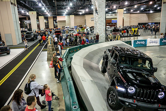 AutoCrowd_0047