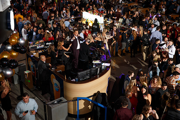 NYE2020-XFINITY0261