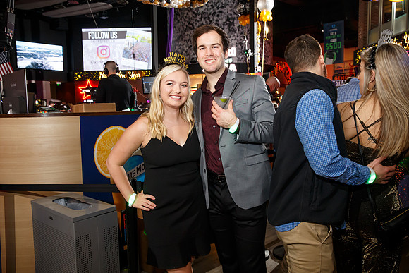 NYE2020-XFINITY0334-2