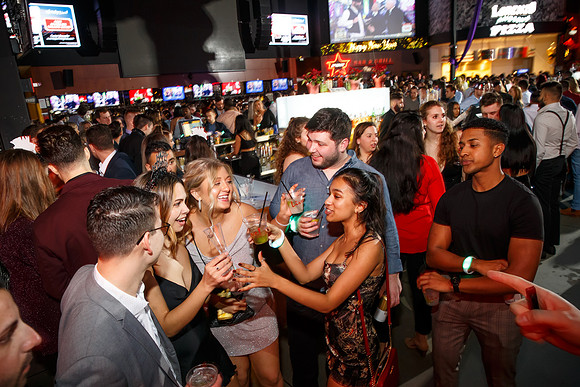NYE2020-XFINITY0361