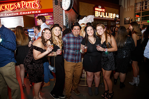 NYE2020-XFINITY0369