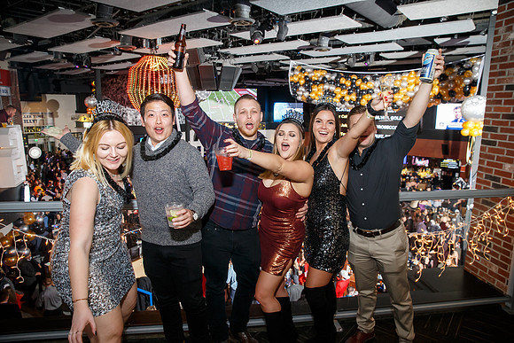 NYE2020-XFINITY0248