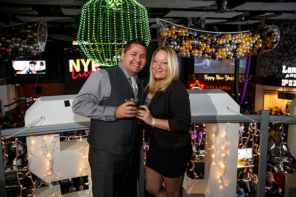 NYE2020-XFINITY0213