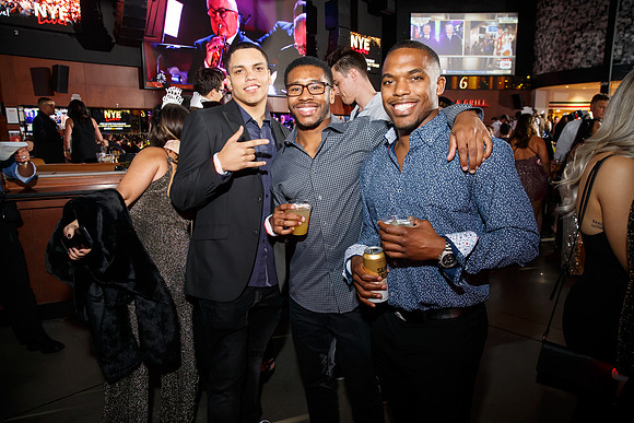 NYE2020-XFINITY0391-2
