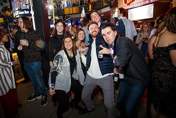 NYE2020-XFINITY0376