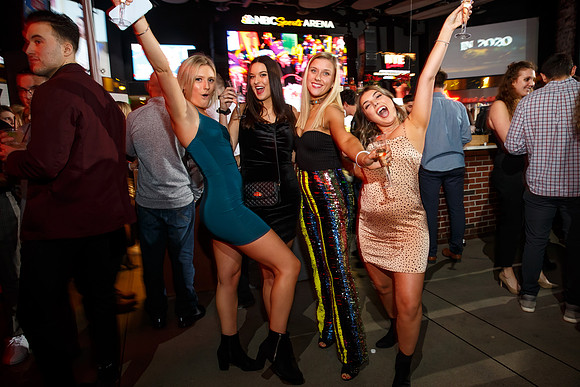 NYE2020-XFINITY0407