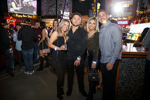 NYE2020-XFINITY0380