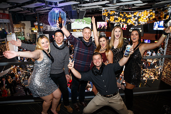 NYE2020-XFINITY0267