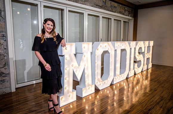 Modish_0100