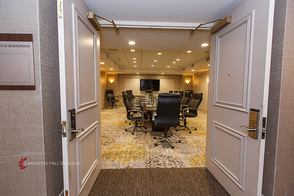 HiltonCityLine_0017