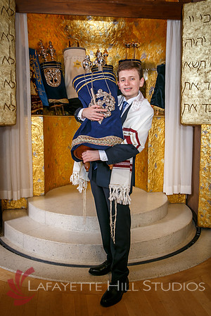 0155_Gilbert