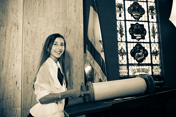 Applebaum_0305CJ4I8111