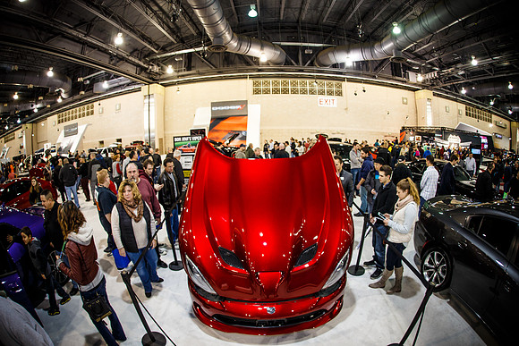 Autoshow-Crowd Shots_0098
