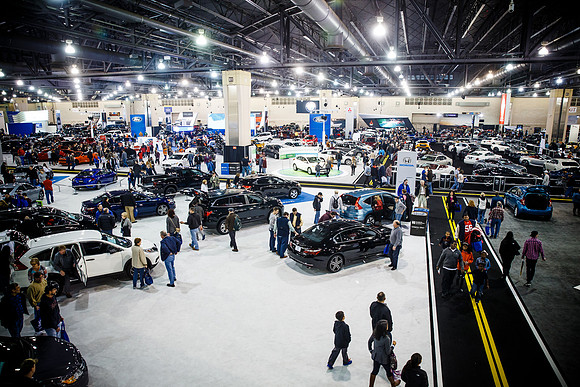 Autoshow-Crowd Shots_0018