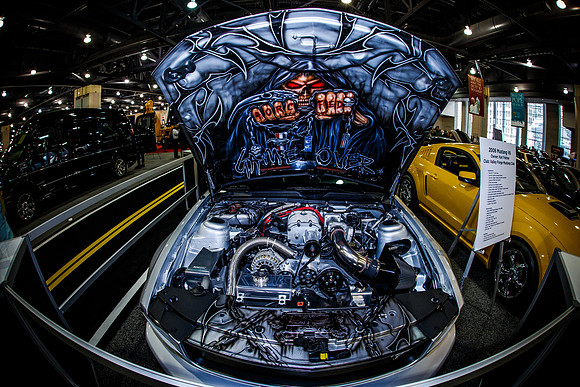 Autoshow-Crowd Shots_0044