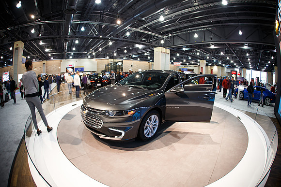 Autoshow-Crowd Shots_0067