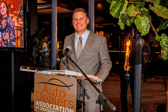 AutoShow_Dinner22_0103