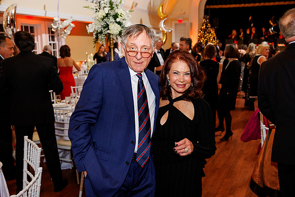 Holly Ball-2022_0130
