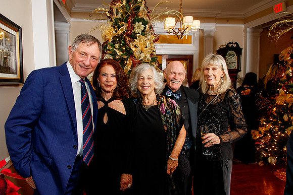Holly Ball-2022_0173