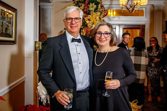 Holly Ball-2022_0107