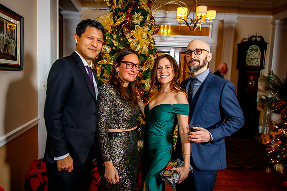 Holly Ball-2022_0103