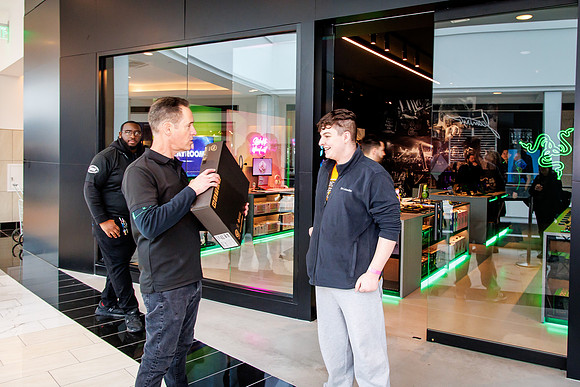 Razer Store KOP_0295
