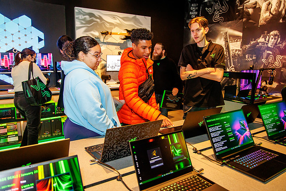 Razer Store KOP_0403