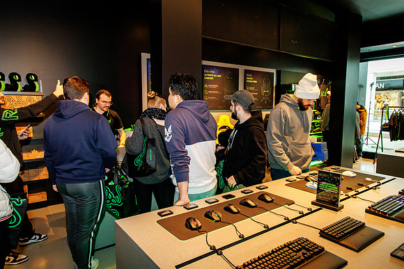 Razer Store KOP_0360