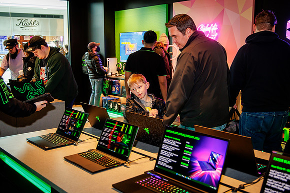 Razer Store KOP_0424