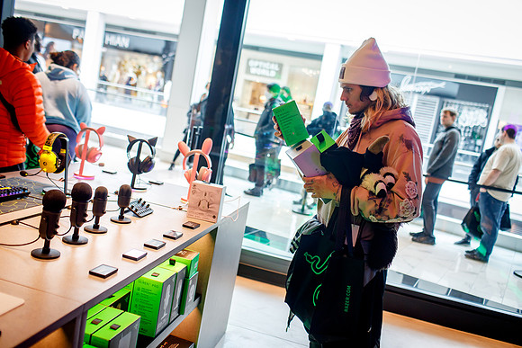 Razer Store KOP_0433