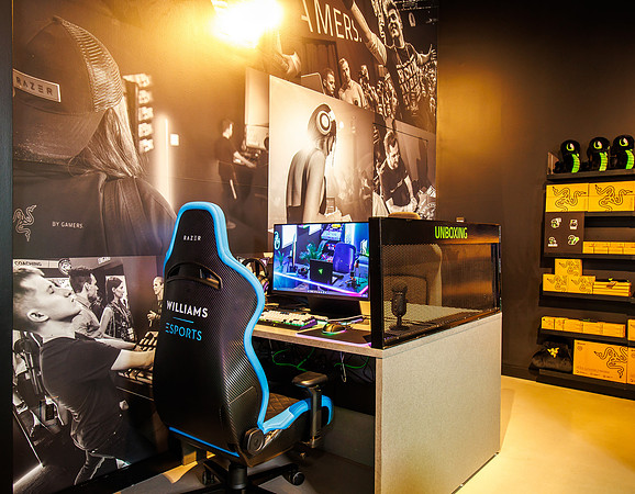 Razer Store KOP_0064