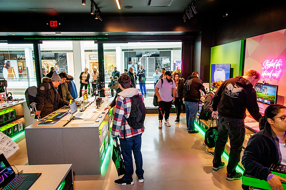 Razer Store KOP_0366