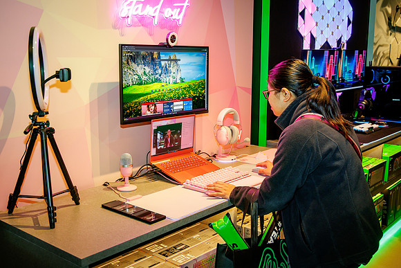 Razer Store KOP_0324