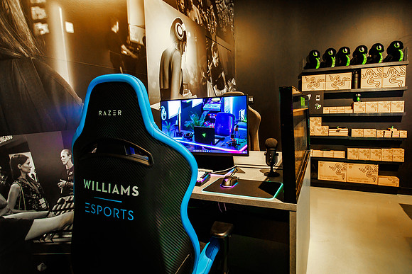 Razer Store KOP_0182