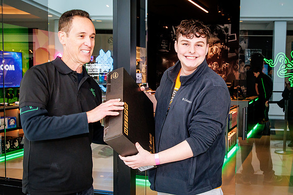 Razer Store KOP_0300